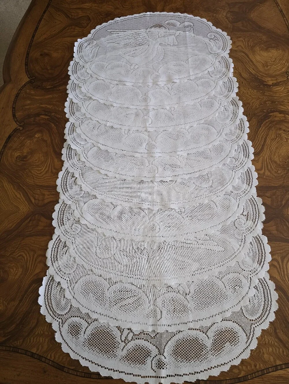 Heritage Lace Alpine Angels Oval Placemats, White, Set of 10 Vintage Holiday